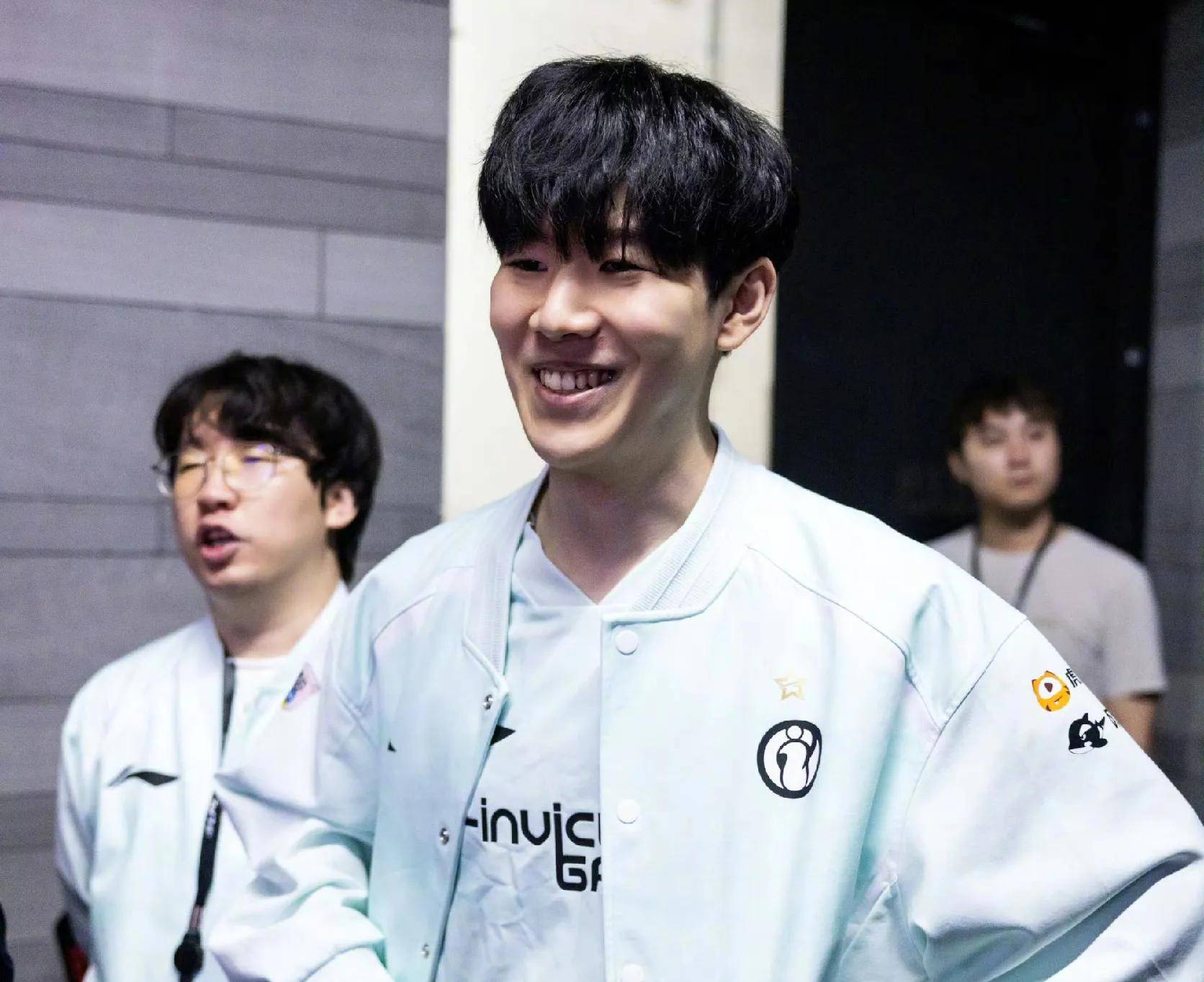 各类釉彩和 各类釉彩和