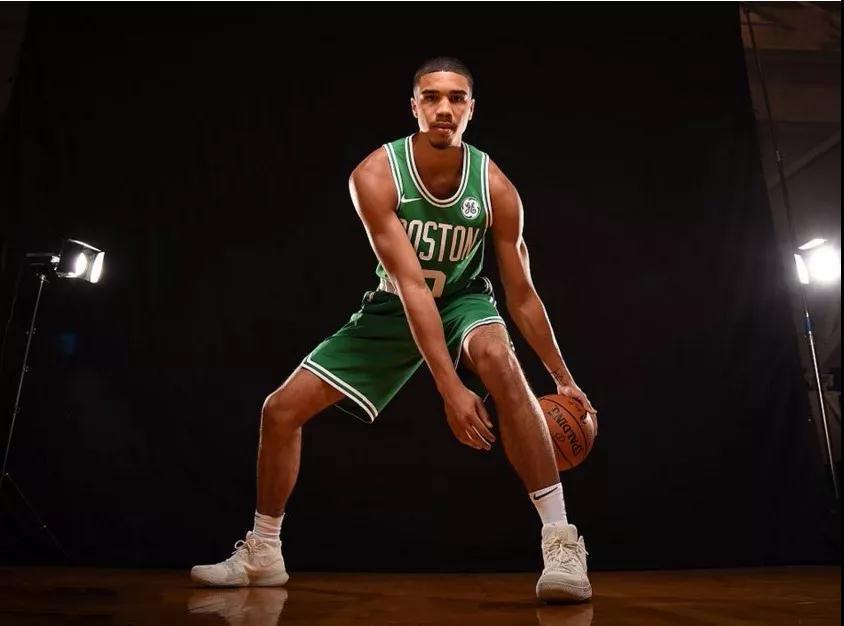 板仓滉在初 板仓滉在初